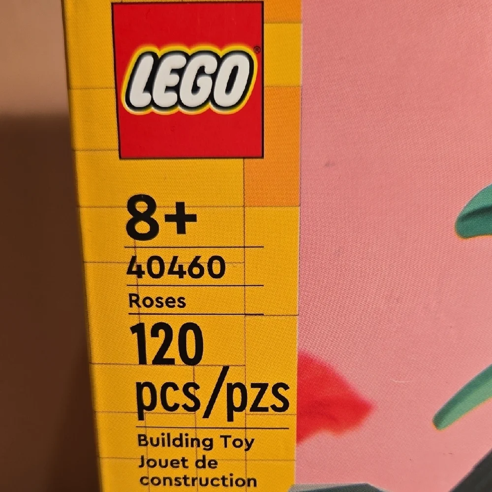 Lego Botanical ROSES Set 40460 New, Factory Sealed!